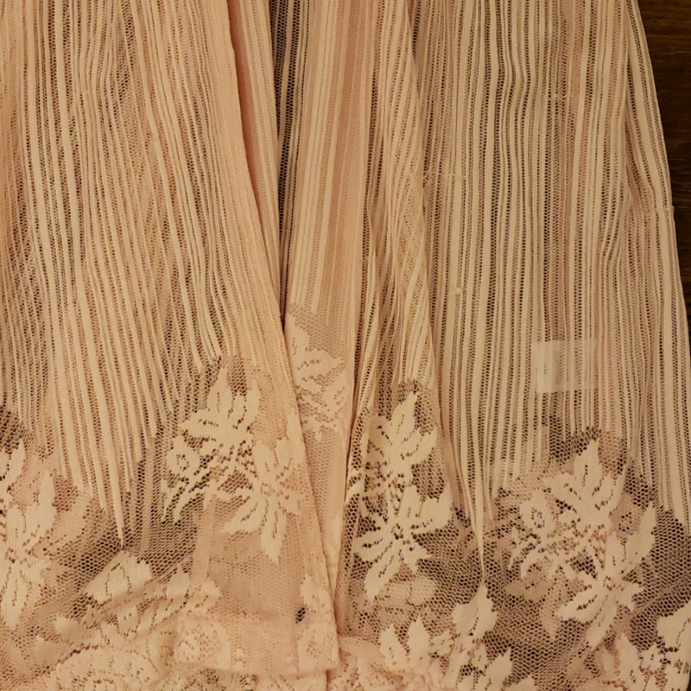 🥳 Lace duster 🥳 - Picture 3 of 6